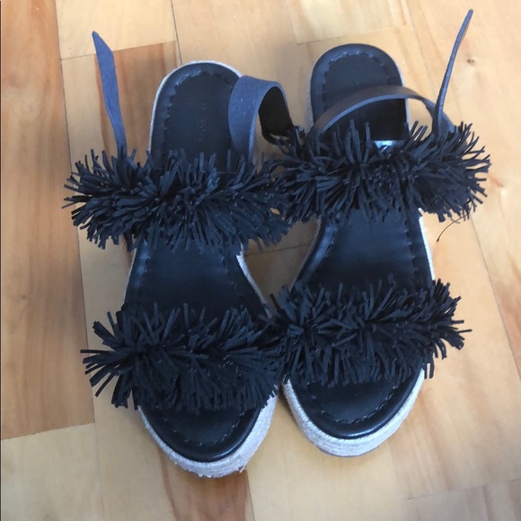 Espadrille - Picture 2 of 4